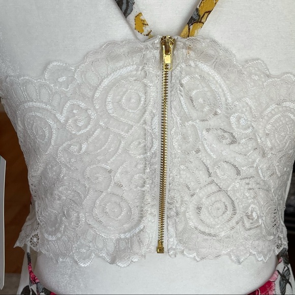 White Floral Cami Lace Backless Bodycon Midi Dress - Picture 5 of 11